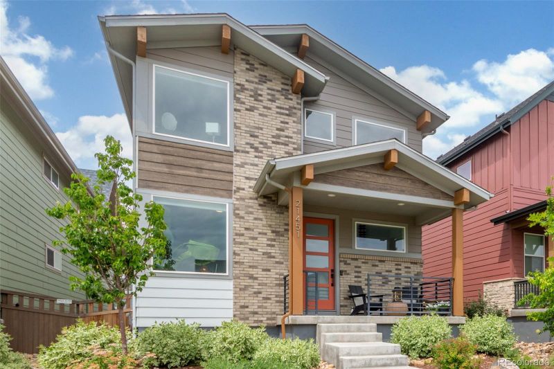 21451 E 60th Ave, Aurora, CO 80019