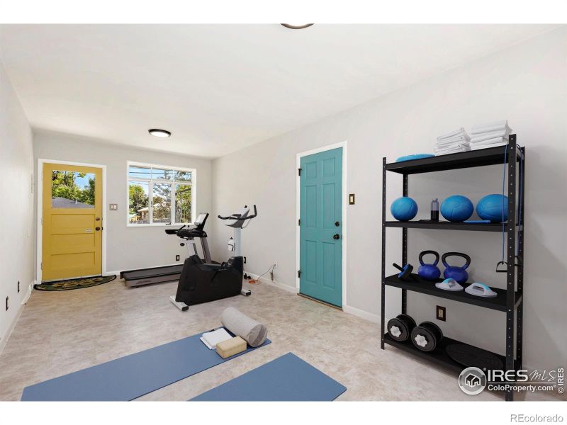 216 Hemlock St, Broomfield, CO 80020