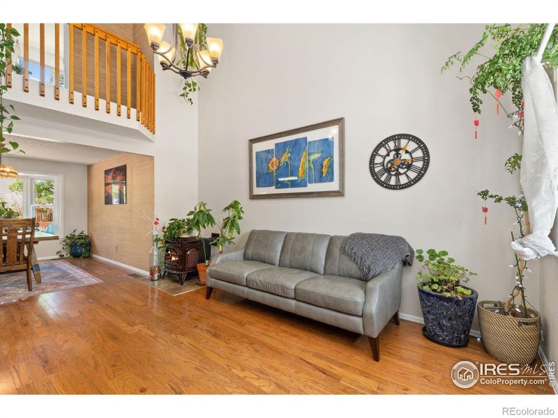 1026 Red Oak Dr, Longmont, CO 80504
