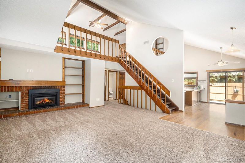 136 S Eagle Cir, Aurora, CO 80012