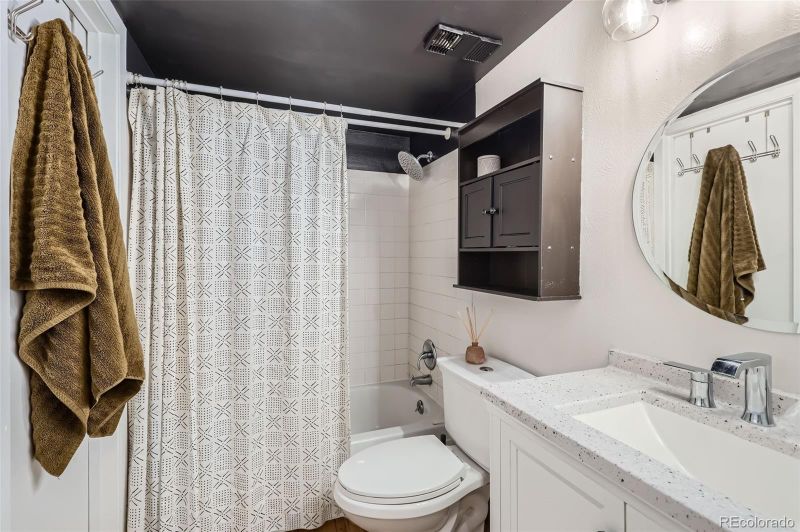 12512 E Cornell Ave #304, Aurora, CO 80014