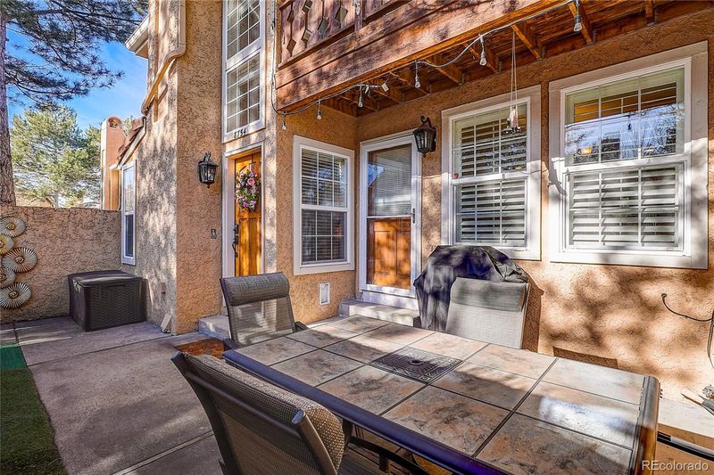 8754 Mesquite Row, Lone Tree, CO 80124
