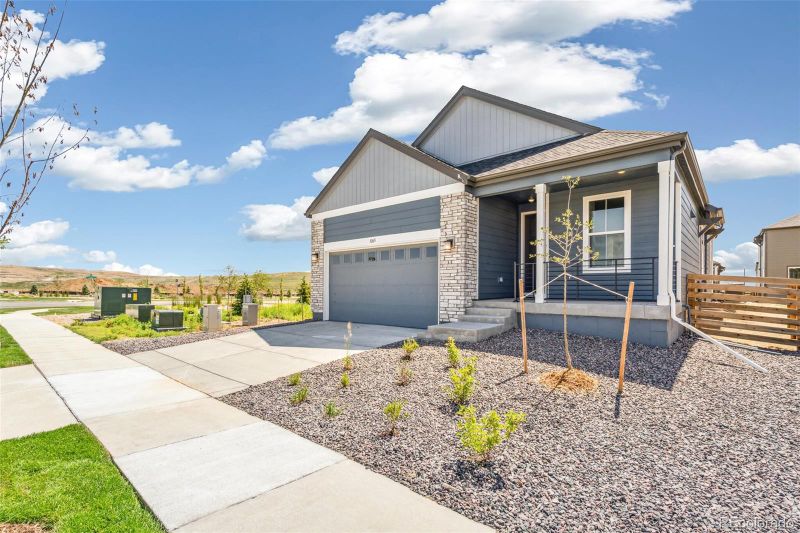 9265 Cathay Ct, Commerce City, CO 80022
