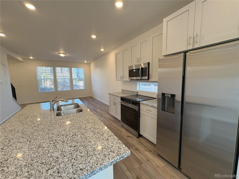 22023 E 38th Pl, Aurora, CO 80019