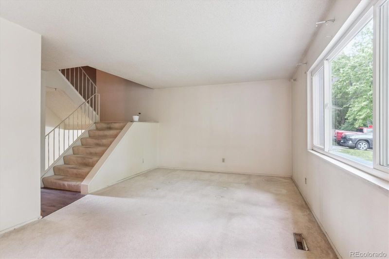372 Vance St, Lakewood, CO 80226