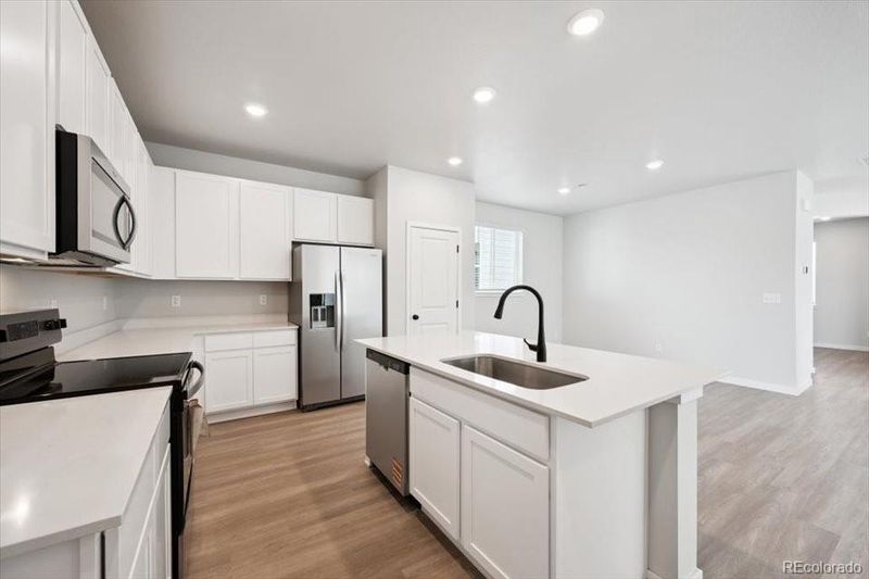 4739 N Valdai Ct, Aurora, CO 80119