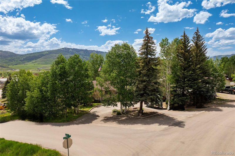 295 Selak Dr, Granby, CO 80446