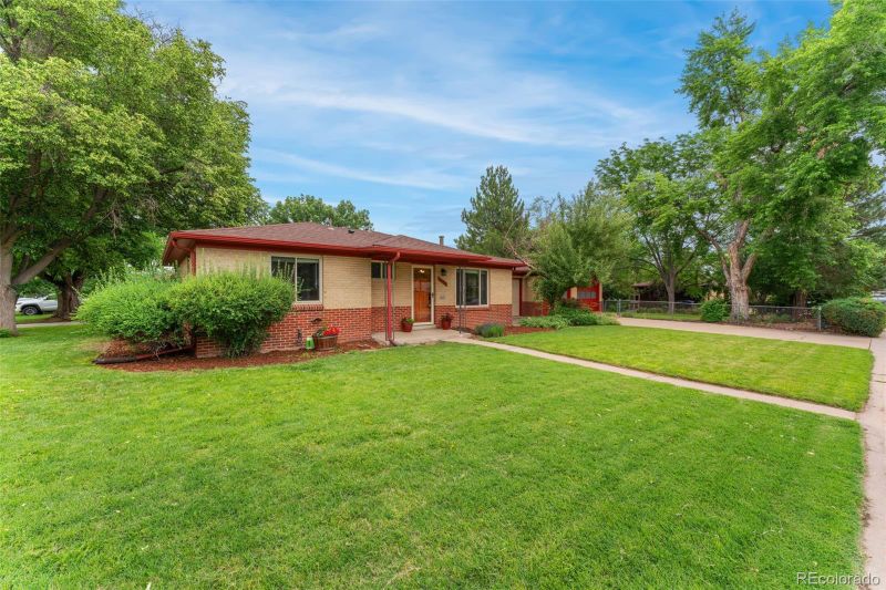 8675 Calvin Dr, Arvada, CO 80002