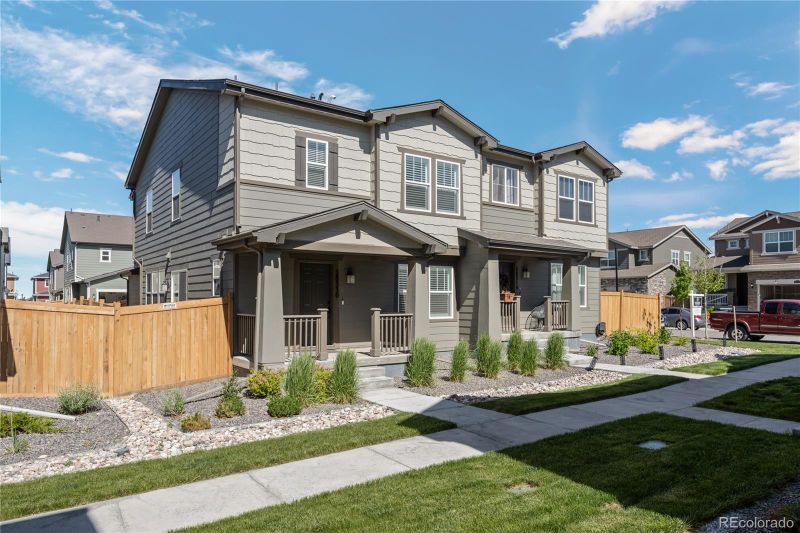 28330 E 6th Pl, Watkins, CO 80137