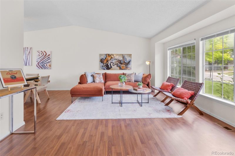 8441 S Timberwood St, Highlands Ranch, CO 80126