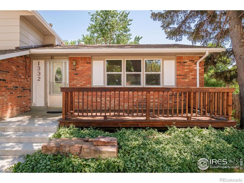 1332 S Lincoln St, Longmont, CO 80501