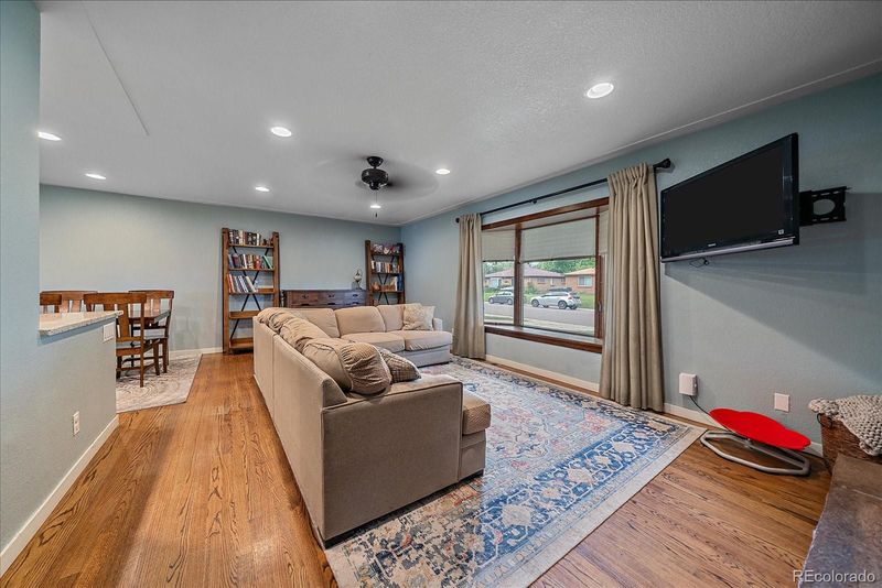 4320 Teller St, Wheat Ridge, CO 80033