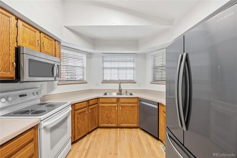 7888 S Poplar Way, Centennial, CO 80112