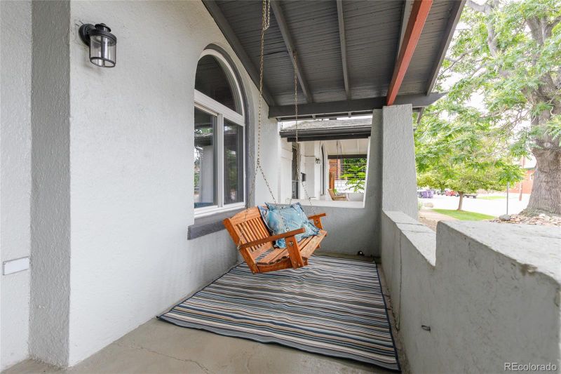 2211 W 33rd Ave, Denver, CO 80211
