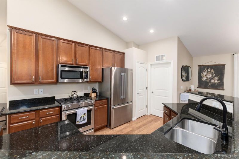 2746 Stallion Way, Mead, CO 80542