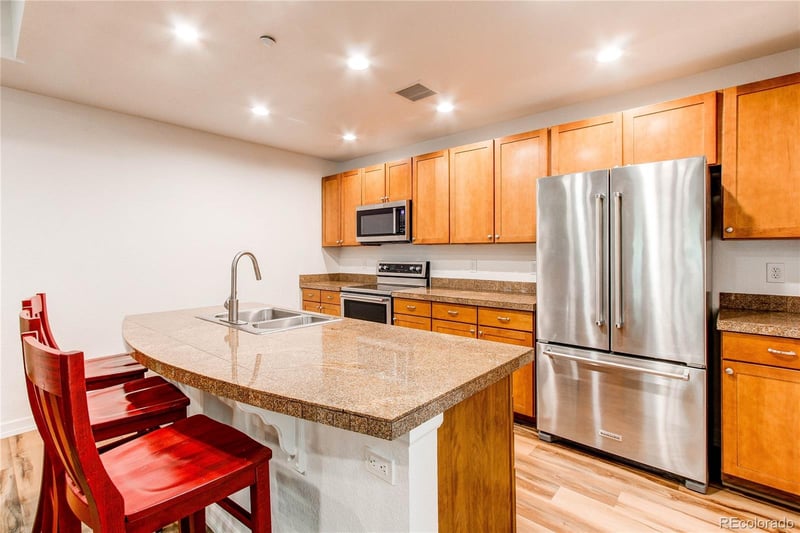 2200 S University Blvd #212, Denver, CO 80210