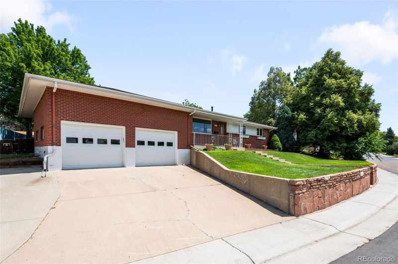 5947 W 65th Ave, Arvada, CO 80003