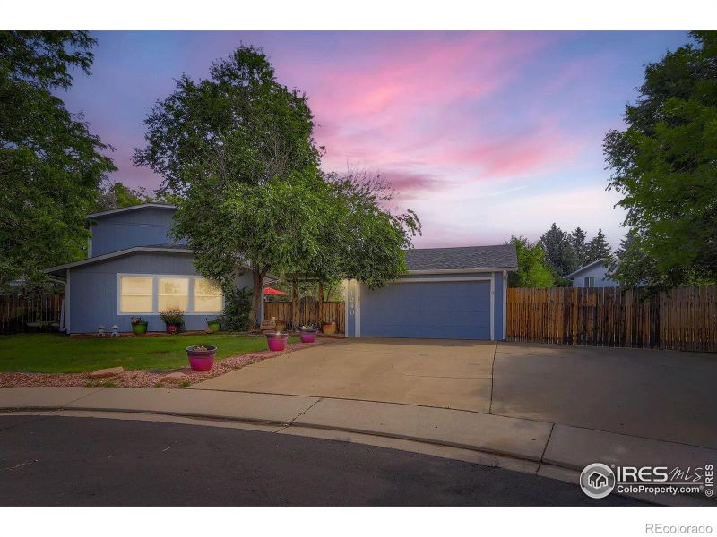 1240 Snowbank Ct, Longmont, CO 80504