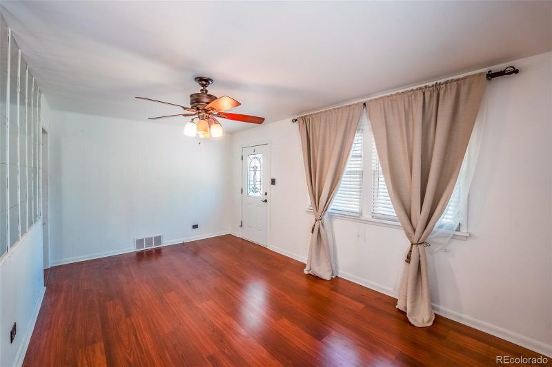 2205 S King St, Denver, CO 80219