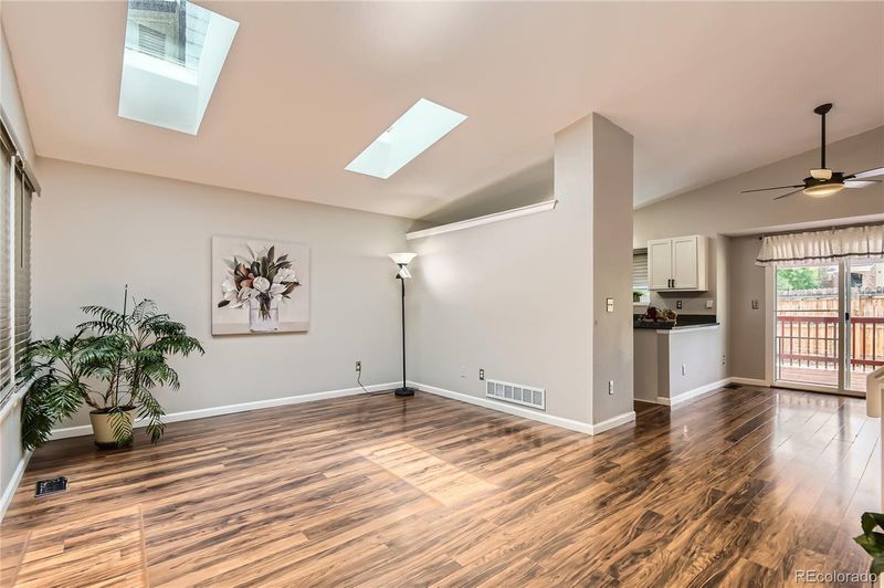 8432 S Upham Way, Littleton, CO 80128