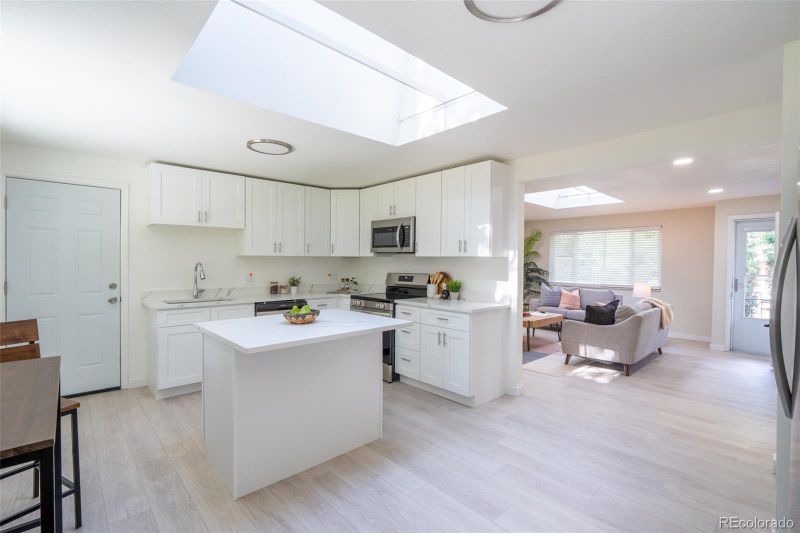 5041 S Julian St, Englewood, CO 80110