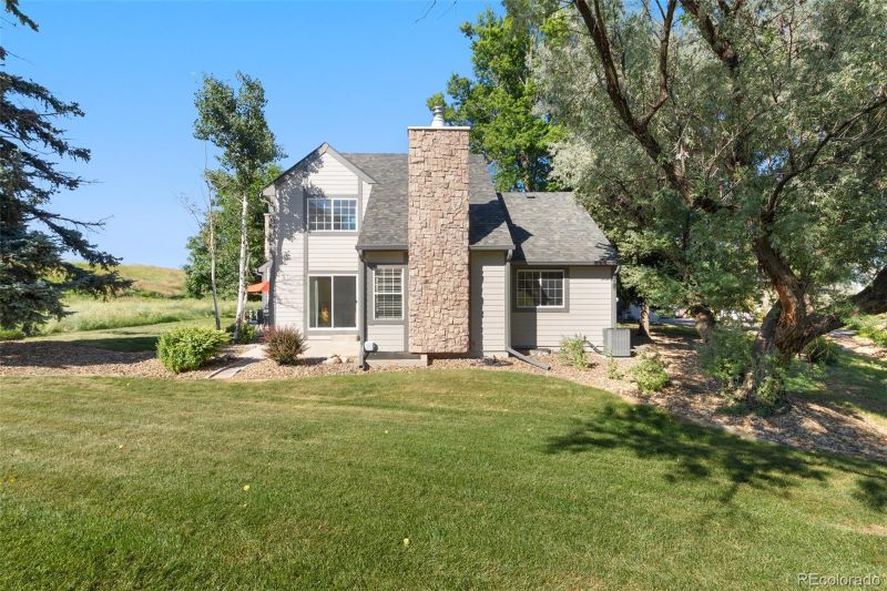 330 Cobblestone Dr, Colorado Springs, CO 80906