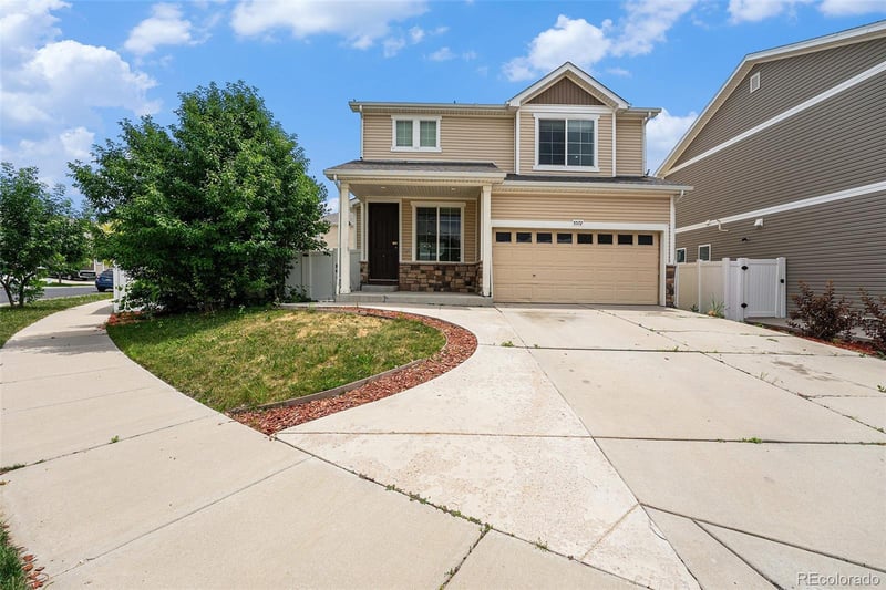 5572 Killarney St, Denver, CO 80249