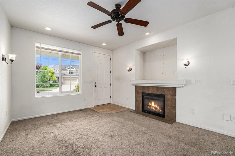 5572 Killarney St, Denver, CO 80249