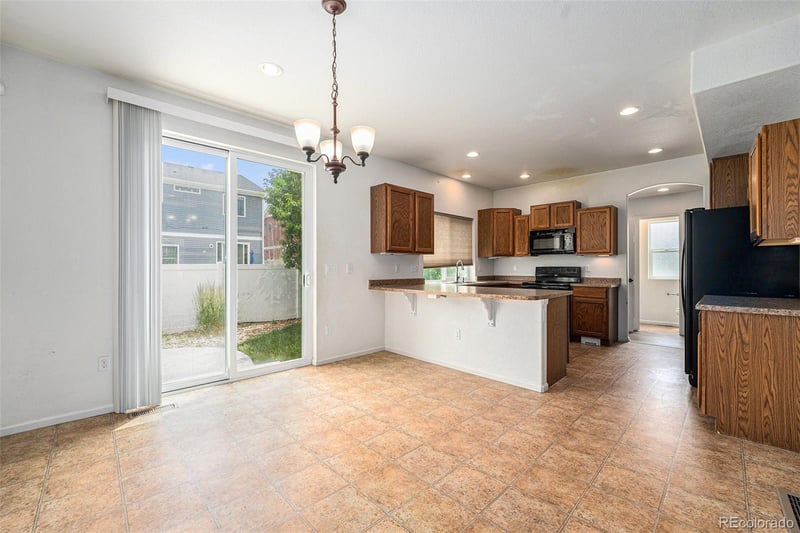 5572 Killarney St, Denver, CO 80249