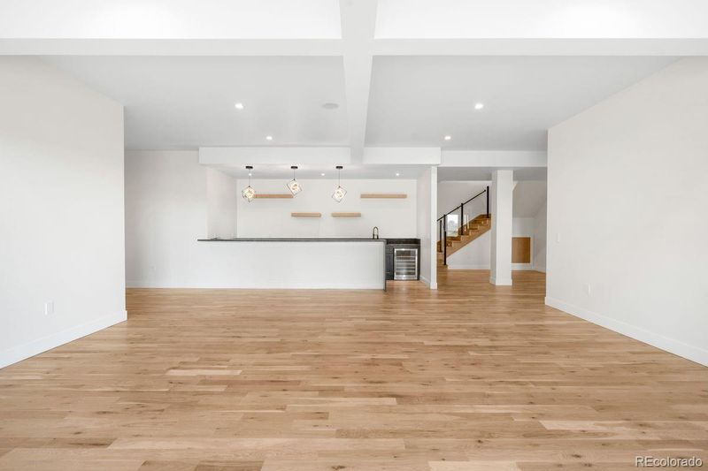 6834 S Ensenada St, Aurora, CO 80016