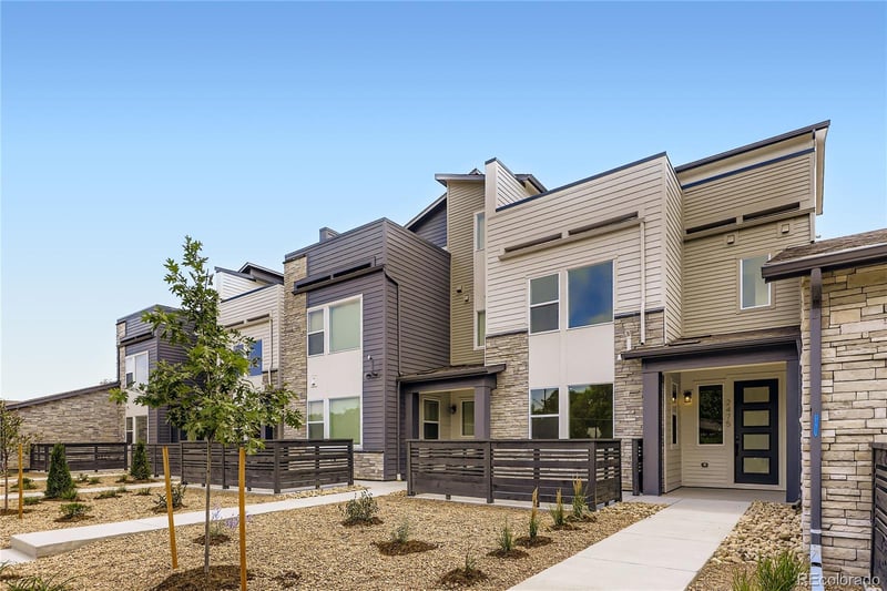 2475 W 69th Pl, Denver, CO 80221