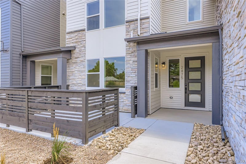 2475 W 69th Pl, Denver, CO 80221