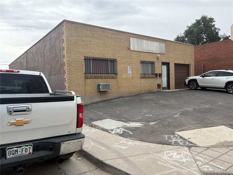 1504 S Acoma St, Denver, CO 80223
