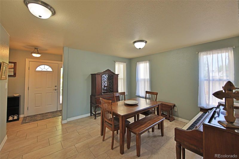 3138 Open Meadows Ct, Grand Junction, CO 81504