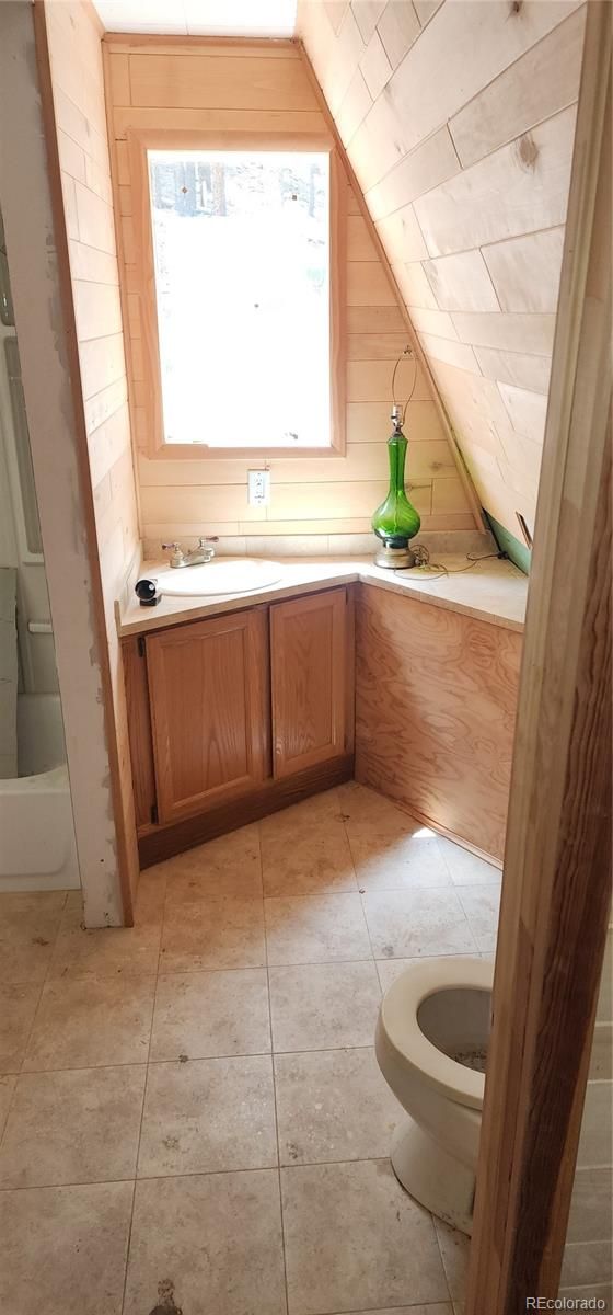 1 Ute Trl, Evergreen, CO 80439
