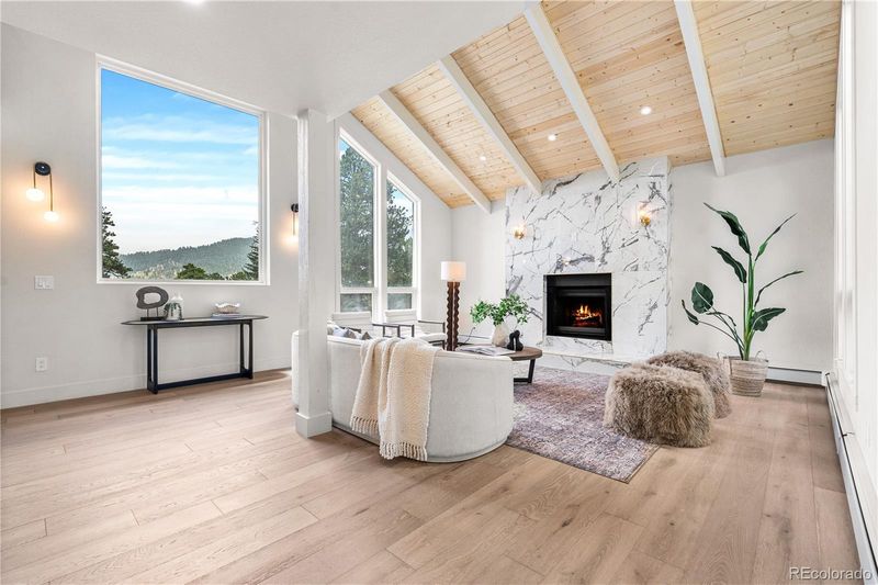2289 Hiwan Dr, Evergreen, CO 80439