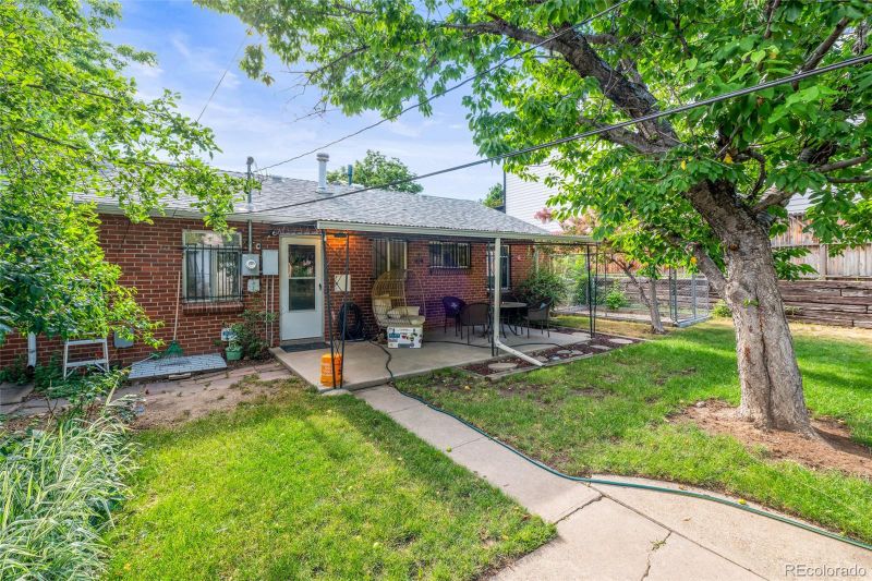 2730 Hazel Ct, Denver, CO 80211
