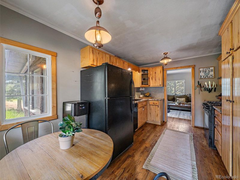 27385 Spruce Ln, Evergreen, CO 80439