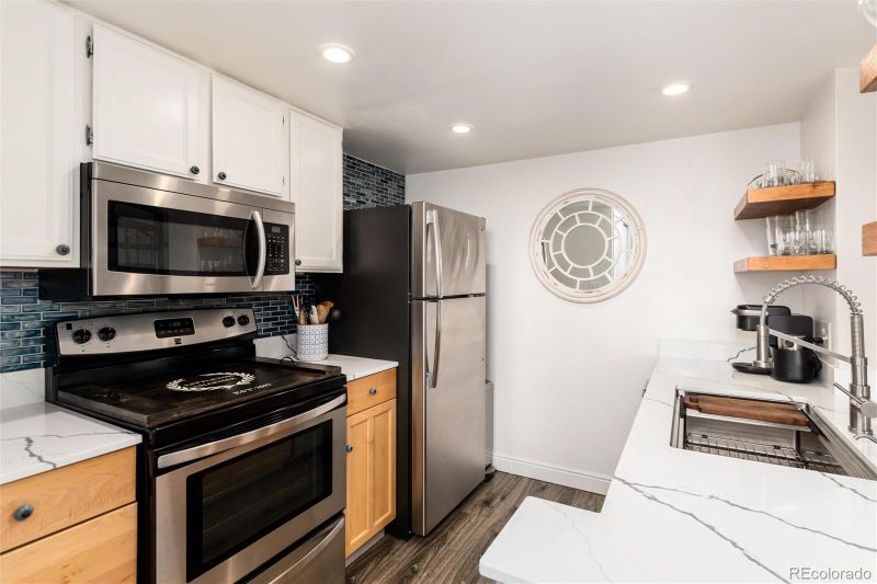 8311 S Upham Way, Littleton, CO 80128