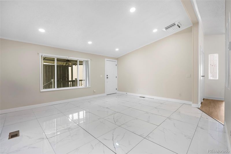 21 Sagebrus St, Golden, CO 80401