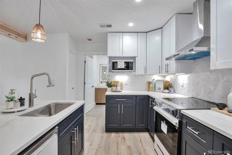 1360 W Custer Pl, Denver, CO 80223