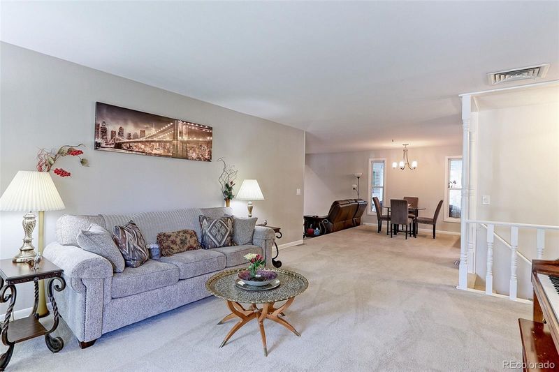 12384 W 61st Ave, Arvada, CO 80004