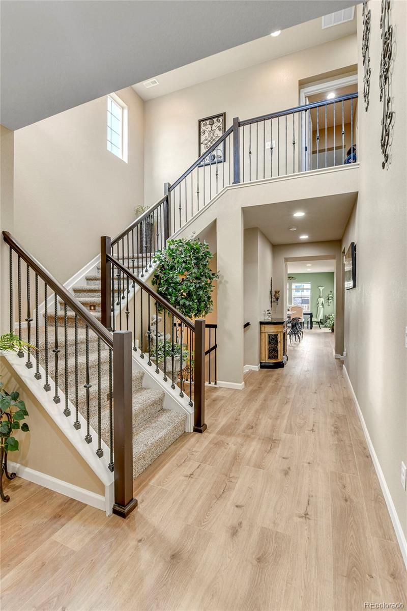 109 N Patsburg St, Aurora, CO 80018