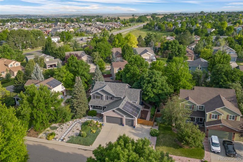 2066 Amber Ct, Erie, CO 80516