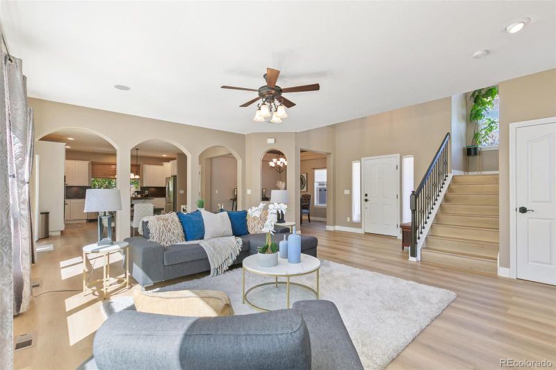 6617 S Chase Ct, Littleton, CO 80123
