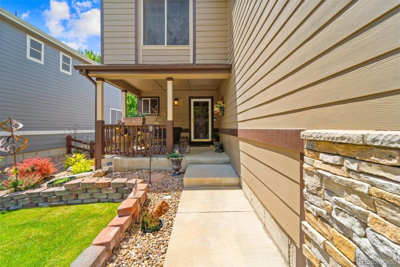 5975 S Walden Ct, Aurora, CO 80016