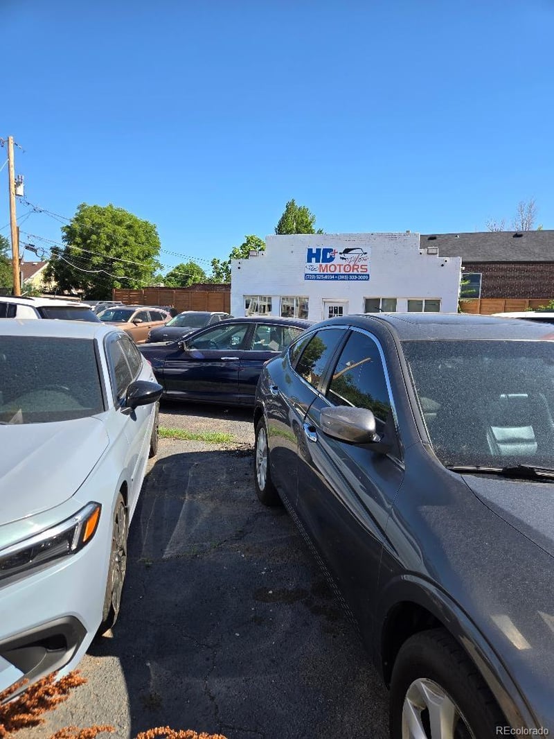 4800 E Colfax Ave, Denver, CO 80220