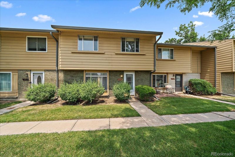 12642 E Kansas Pl, Aurora, CO 80012