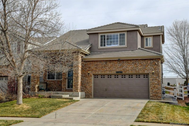 24792 E Wyoming Cir, Aurora, CO 80018