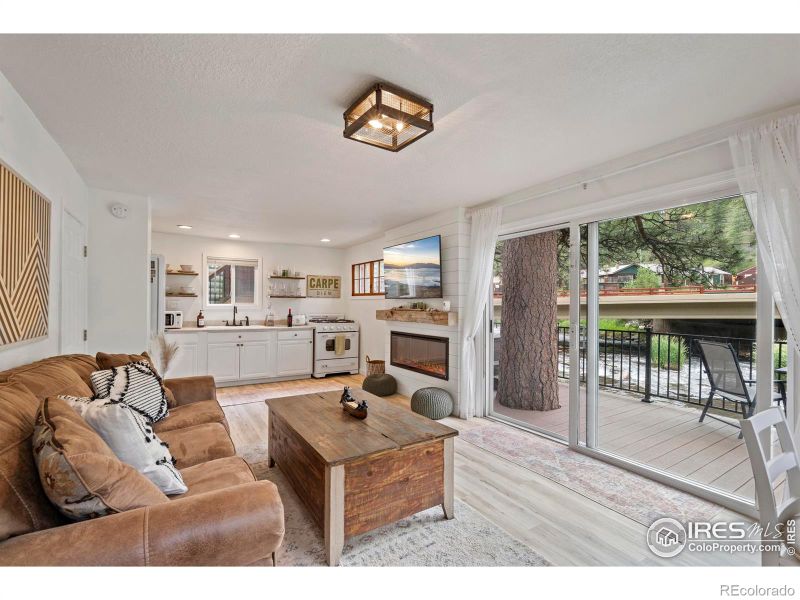 35 Misty Manor Rd, Drake, CO 80515